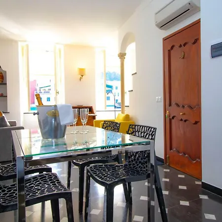 Royal By Portofinohomes Apartmán *